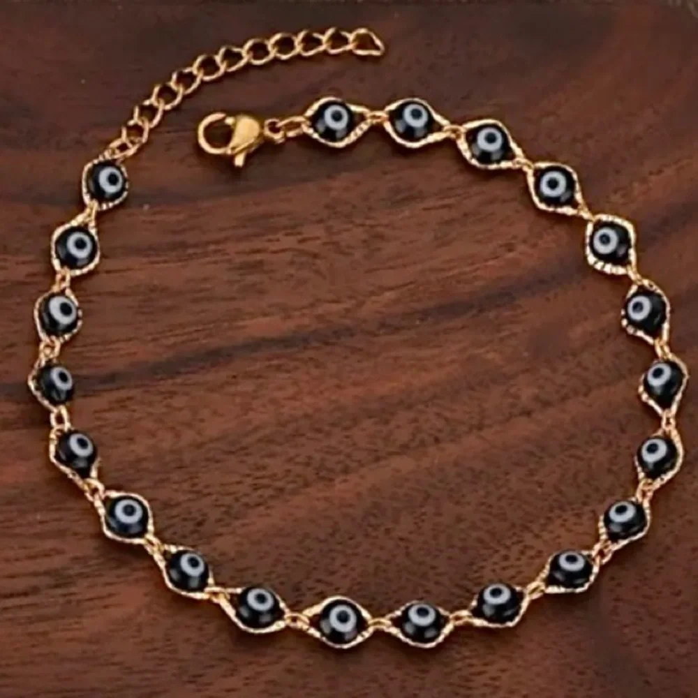 Black Evil Eye Bracelet - Picture 1 of 1